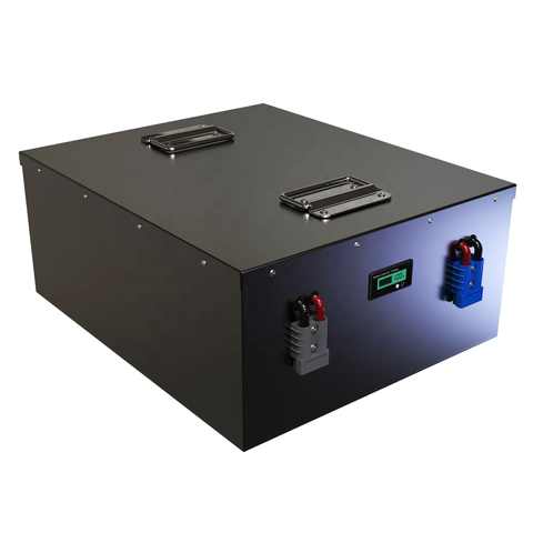 An image of a 24V wall mount lithium battery, with callout graphics showing its 4.8kWh capacity and example runtimes for different appliances (e.g., a fan, a refrigerator).