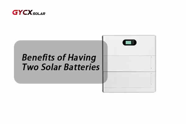 A graphic comparing a home with one battery that runs out overnight versus a home with two batteries that comfortably powers through until the next sunrise.