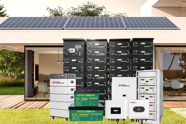 Una imagen dividida: LFP Battery Bank para solar en un lado, un paquete de baterías EV en el otro.